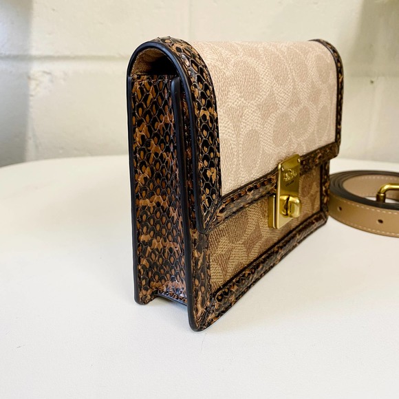 Coach 89237 Hutton Belt Bag In Blocked Signature Canvas With Snakeskin Detail - Picture 3 of 10
